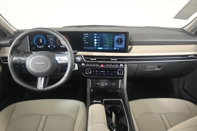 new 2025 Hyundai Sonata Hybrid car, priced at $29,437