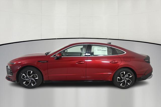 new 2025 Hyundai Sonata car, priced at $29,930