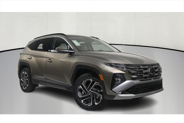 new 2025 Hyundai TUCSON Hybrid car