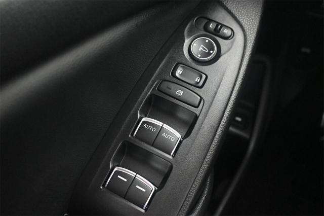 used 2022 Honda Accord Hybrid car, priced at $29,100