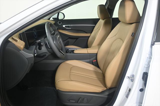 new 2025 Hyundai Sonata Hybrid car, priced at $35,582