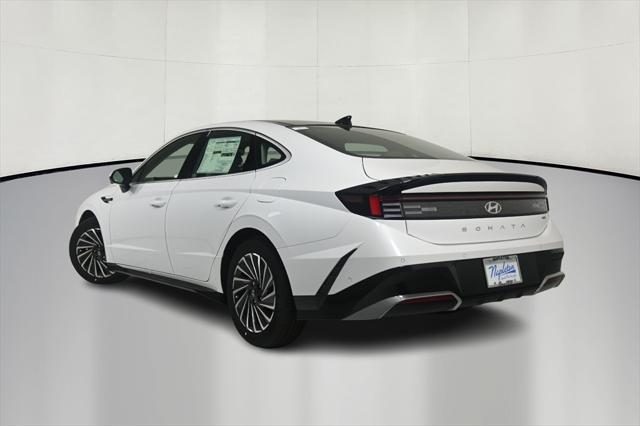 new 2025 Hyundai Sonata Hybrid car, priced at $35,582