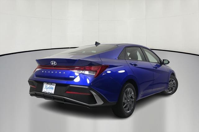 new 2025 Hyundai ELANTRA HEV car, priced at $26,335