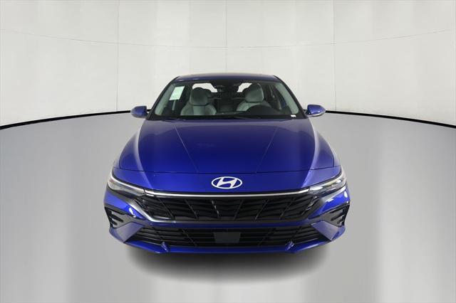 new 2025 Hyundai Elantra car, priced at $31,165