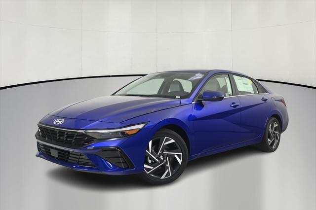 new 2025 Hyundai Elantra car, priced at $31,165