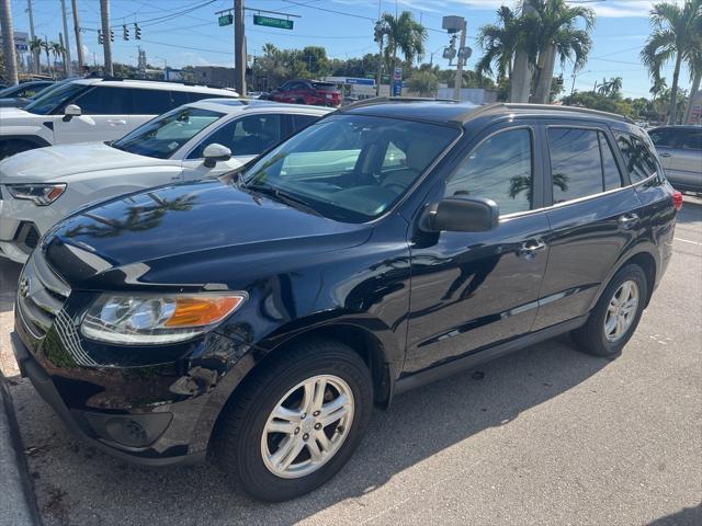 used 2012 Hyundai Santa Fe car, priced at $9,000