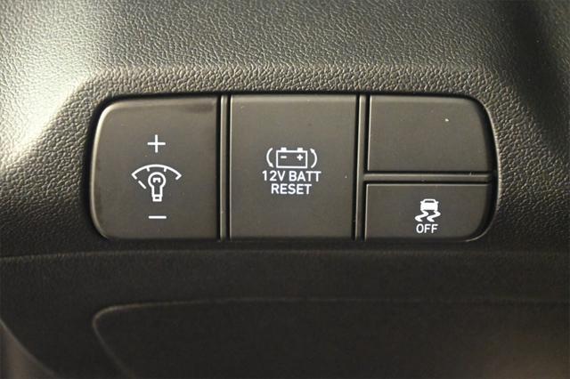 new 2025 Hyundai ELANTRA HEV car, priced at $26,300