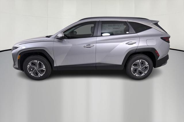 new 2025 Hyundai Tucson Hybrid car, priced at $35,225