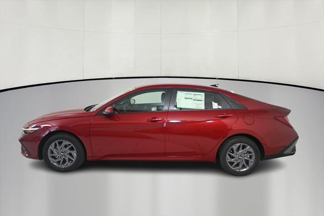 new 2025 Hyundai ELANTRA HEV car, priced at $26,766