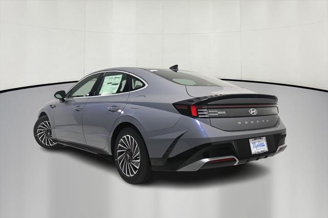 new 2025 Hyundai Sonata Hybrid car, priced at $29,437