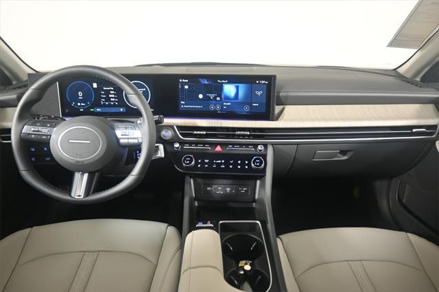 new 2025 Hyundai Sonata Hybrid car, priced at $38,106