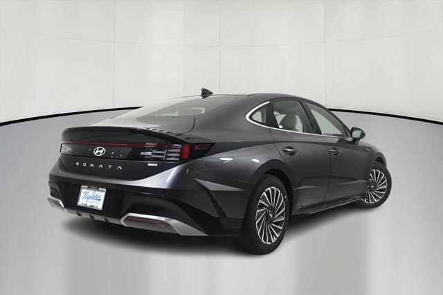 new 2025 Hyundai Sonata Hybrid car, priced at $29,432