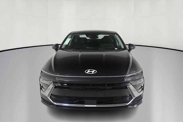 new 2024 Hyundai Sonata car, priced at $29,983