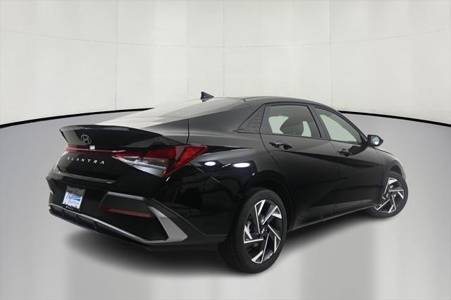 new 2025 Hyundai Elantra car, priced at $24,665