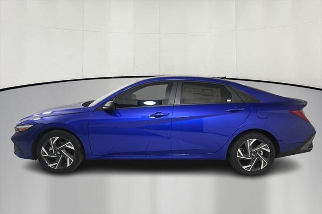 new 2025 Hyundai Elantra car, priced at $28,710