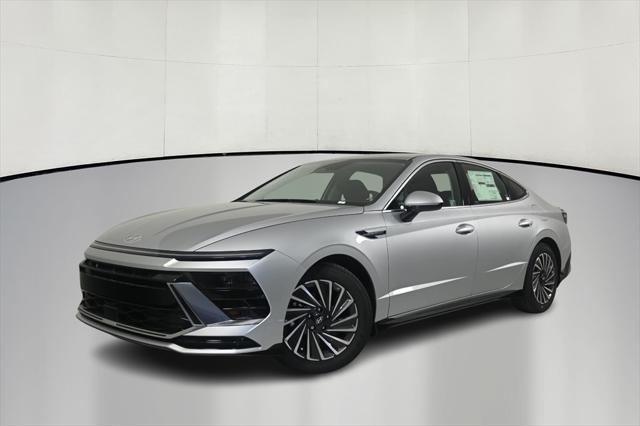 new 2025 Hyundai Sonata Hybrid car, priced at $29,591
