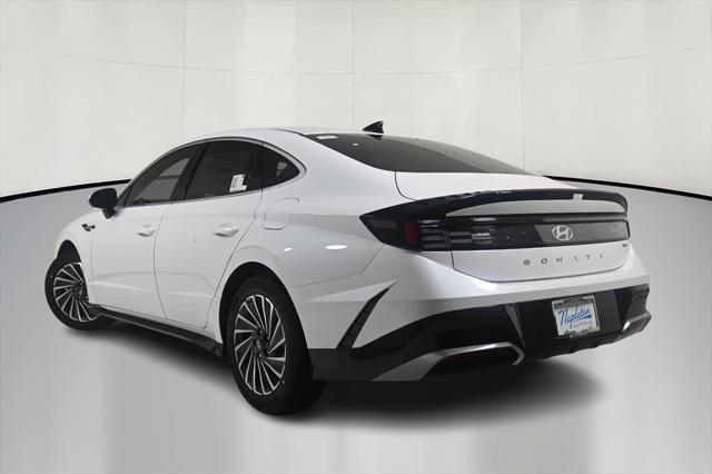 new 2025 Hyundai Sonata Hybrid car, priced at $32,893