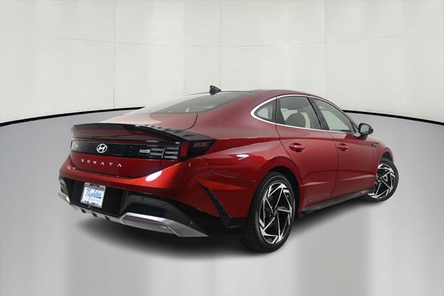 new 2025 Hyundai Sonata car, priced at $30,529