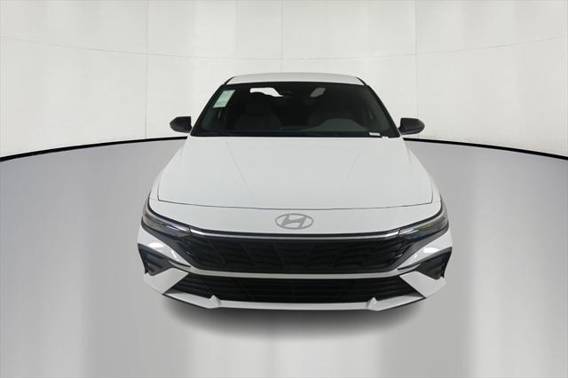 new 2025 Hyundai Elantra car, priced at $23,665