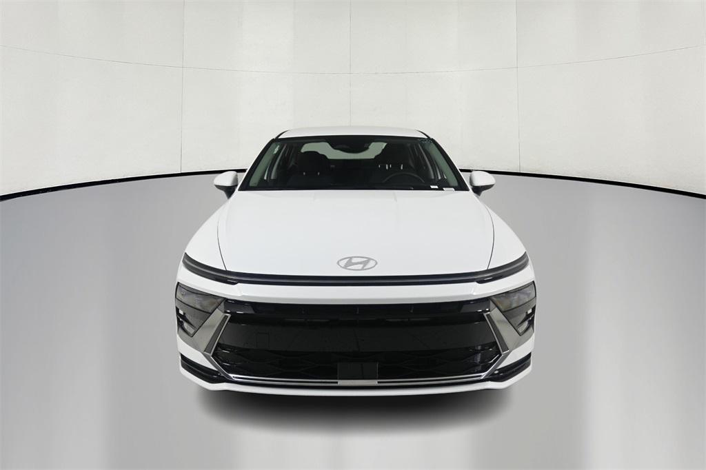 new 2024 Hyundai Sonata car, priced at $29,670