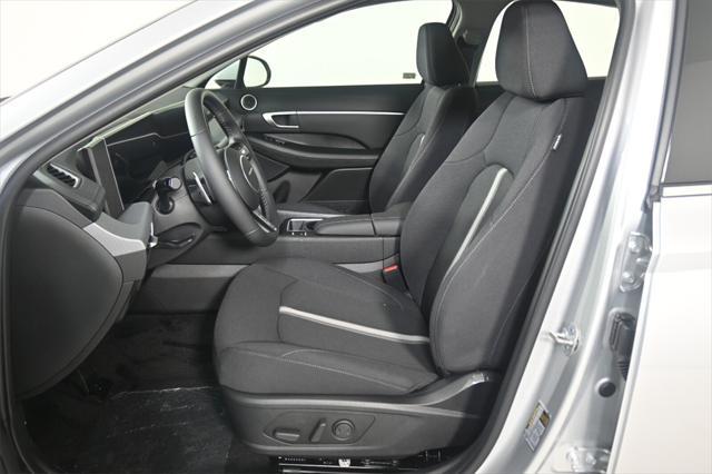 new 2025 Hyundai Sonata Hybrid car, priced at $32,787