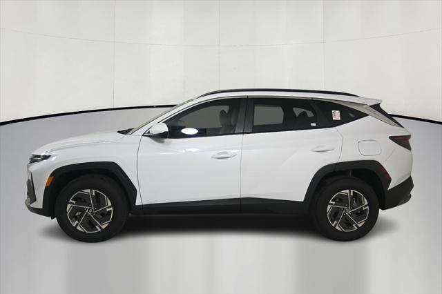 new 2025 Hyundai Tucson Hybrid car, priced at $35,975