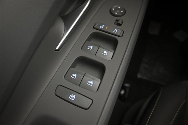 new 2025 Hyundai ELANTRA HEV car, priced at $27,110