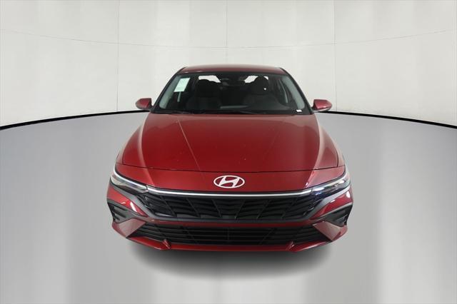 new 2025 Hyundai Elantra car, priced at $22,255