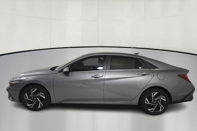 new 2025 Hyundai Elantra car, priced at $27,260