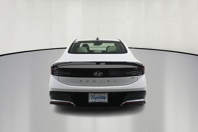new 2025 Hyundai Sonata Hybrid car, priced at $29,873