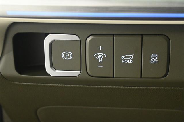 new 2025 Hyundai SANTA FE HEV car, priced at $44,482