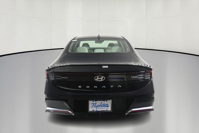 new 2024 Hyundai Sonata Hybrid car, priced at $30,244