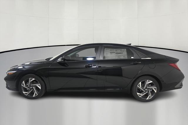 new 2025 Hyundai Elantra car, priced at $30,895