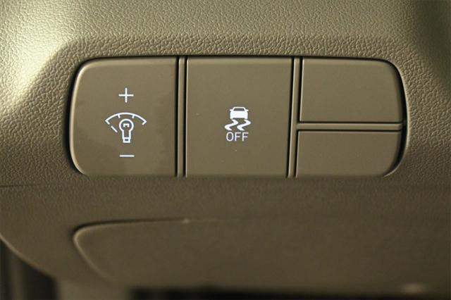 new 2025 Hyundai Elantra car, priced at $26,450