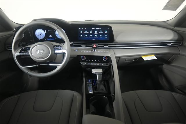 new 2025 Hyundai Elantra car, priced at $26,450