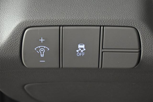 new 2025 Hyundai Elantra car, priced at $23,898
