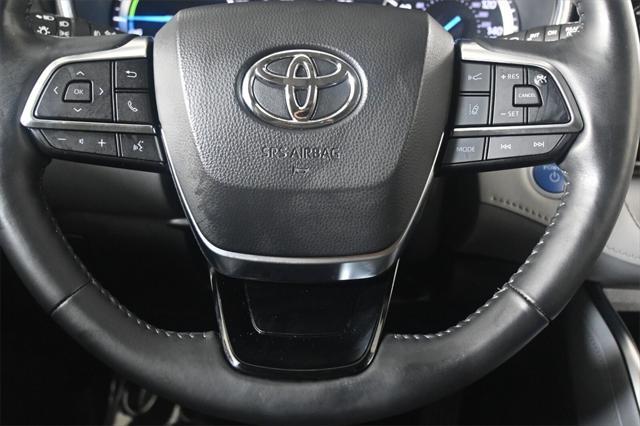 used 2021 Toyota Highlander Hybrid car, priced at $38,905