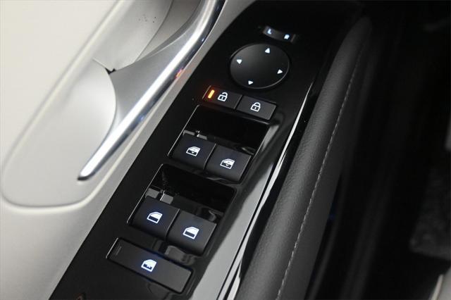new 2025 Hyundai TUCSON Hybrid car, priced at $43,275