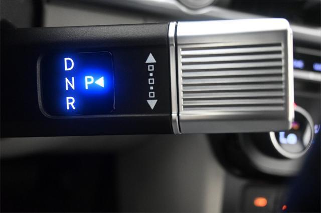 new 2025 Hyundai TUCSON Hybrid car, priced at $43,275