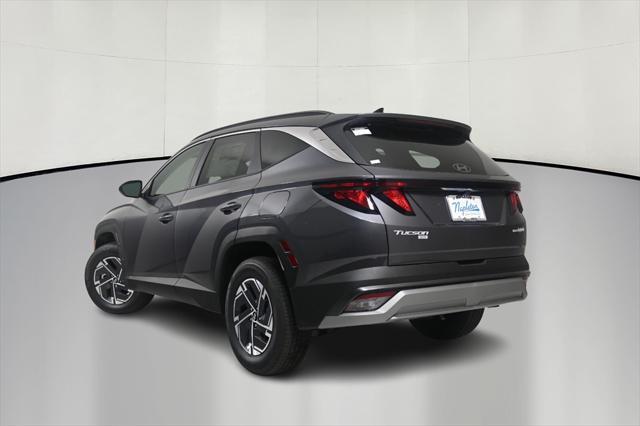 new 2025 Hyundai TUCSON Hybrid car, priced at $31,542