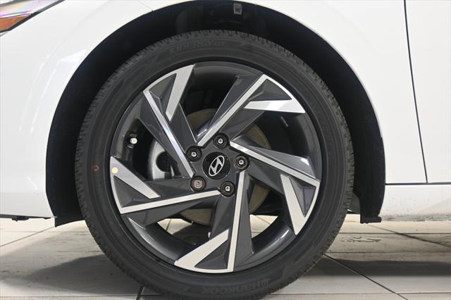 new 2025 Hyundai Elantra car, priced at $26,473