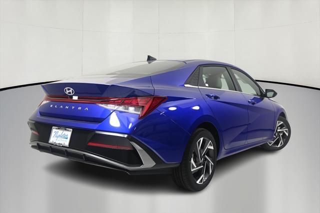 new 2025 Hyundai Elantra car, priced at $27,260