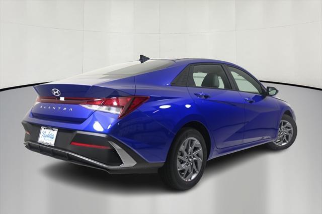 new 2024 Hyundai Elantra car, priced at $22,761