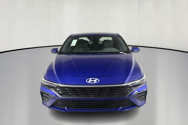 new 2024 Hyundai Elantra car, priced at $22,761