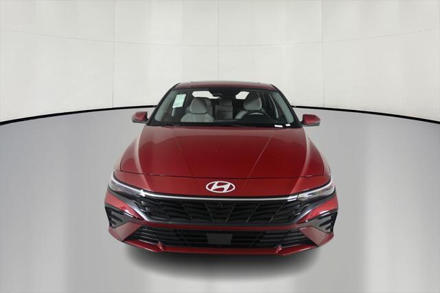 new 2024 Hyundai Elantra car, priced at $26,176