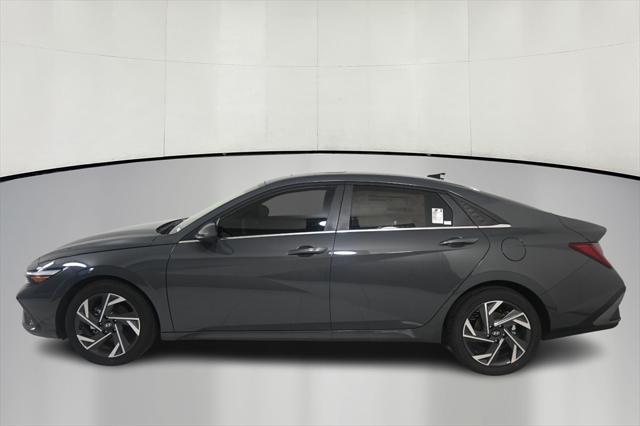 new 2025 Hyundai Elantra car, priced at $27,020