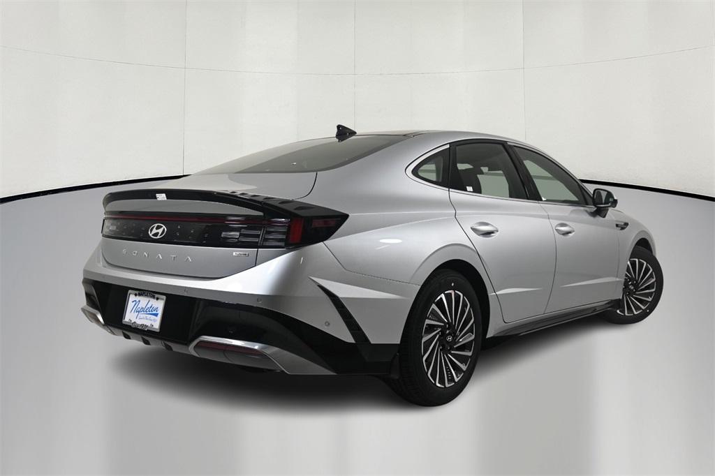 new 2024 Hyundai Sonata Hybrid car, priced at $35,390