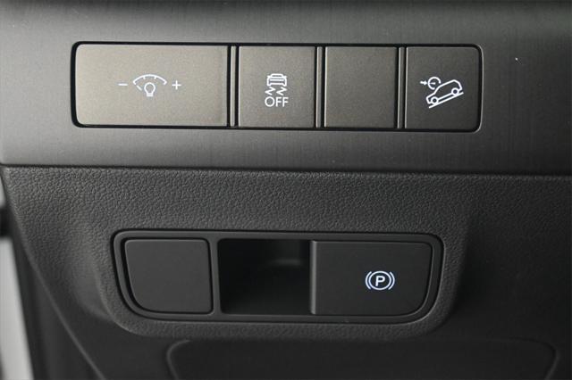 new 2025 Hyundai Kona car, priced at $30,175