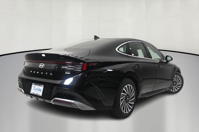 new 2025 Hyundai Sonata Hybrid car, priced at $38,744