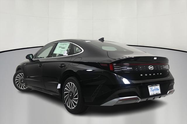 new 2025 Hyundai Sonata Hybrid car, priced at $38,744